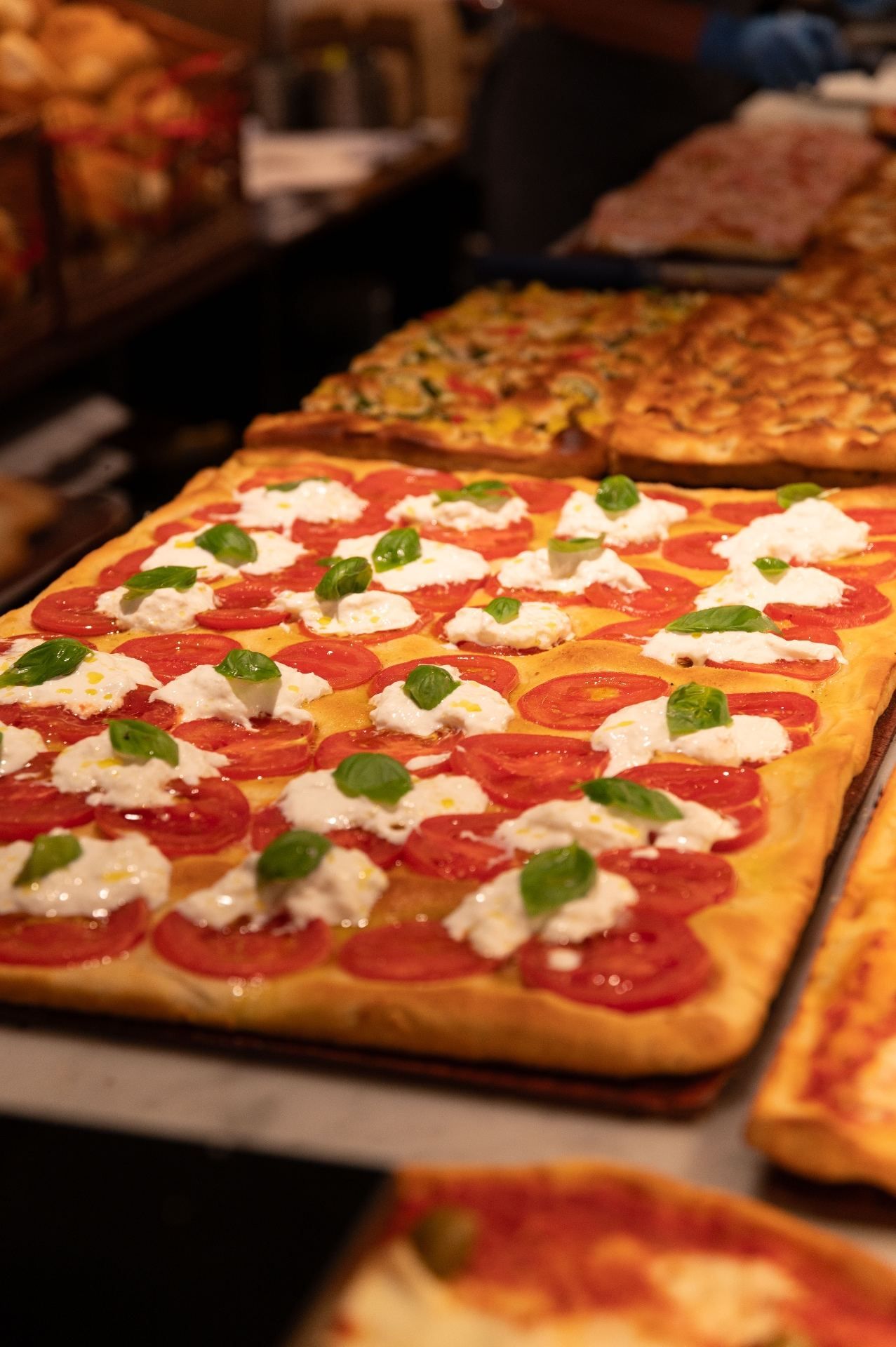 Pizza Pomodoro e Burrata